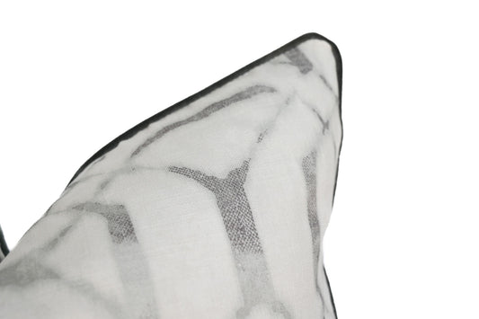 Savannah Watercolor Pillow Cover - Velvet Piping