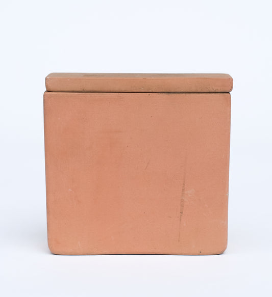 Terra Cotta Pot with Lid